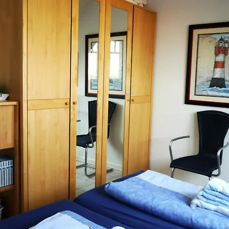 An Bord Im Strandtuun بالتروم