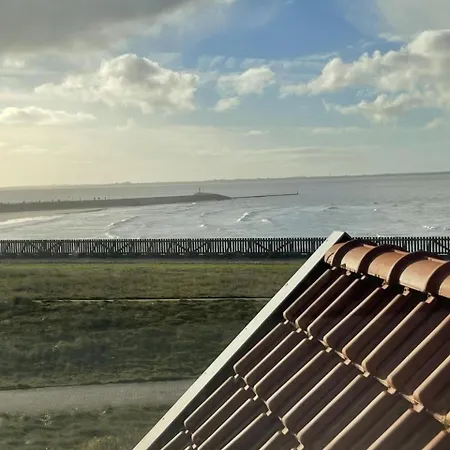 An Bord Im Strandtuun * بالتروم